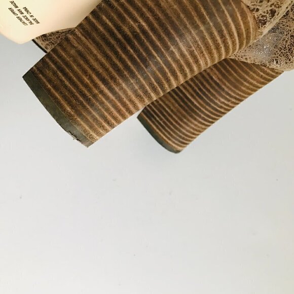 Seychelles Our Heroine Distressed Leather Ankle Bootie in Clay Size 9 - Picture 5 of 6